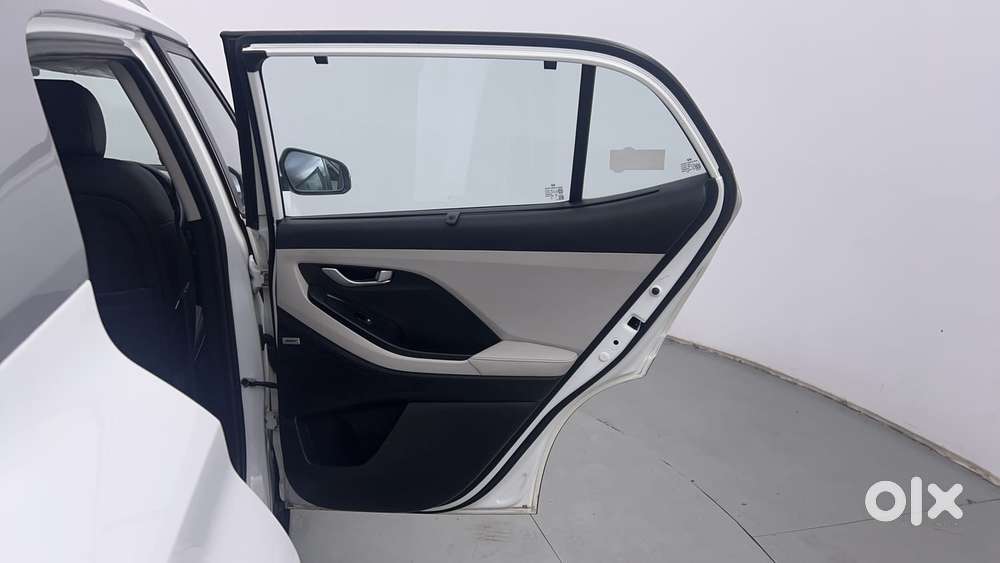 Hyundai Creta Sx 1.5 Petrol Cvt, 2022, Petrol