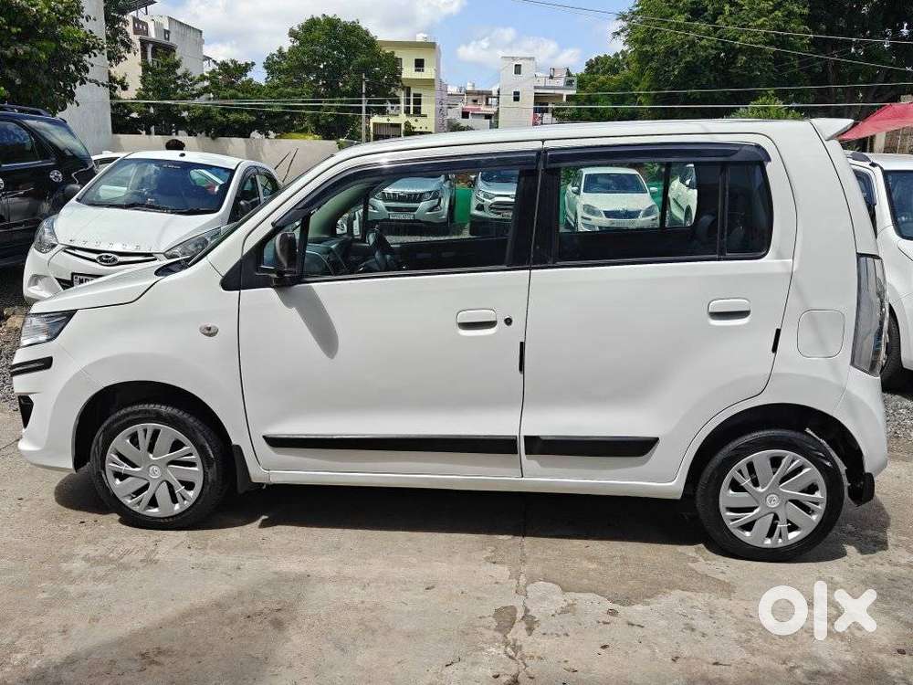Maruti Suzuki Wagon R Stingray Lxi, 2015, Petrol