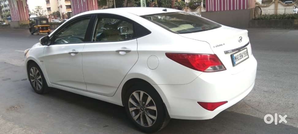 Hyundai Verna 1.6 S (o) Vtvt At, 2015, Petrol
