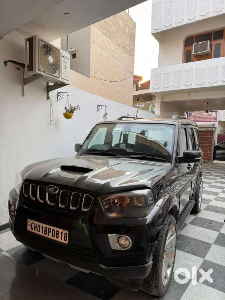 Mahindra Scorpio Classic 2022