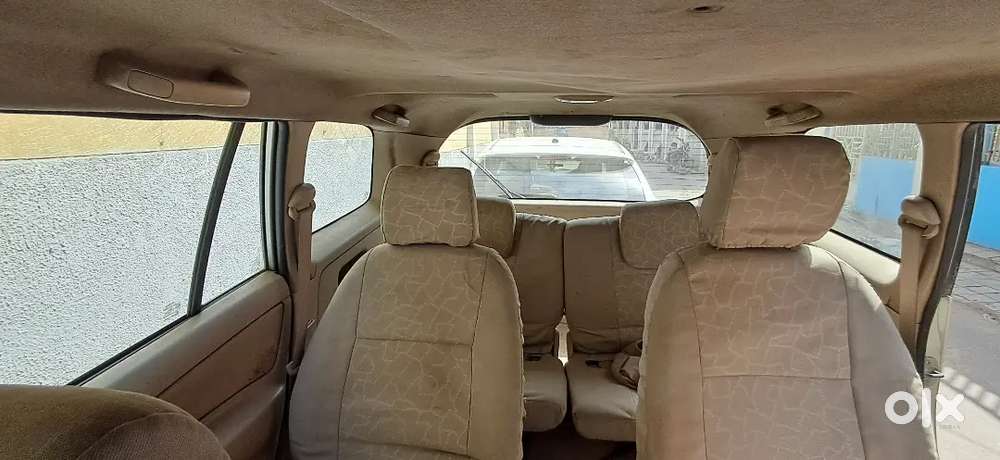 Innova Metallic Silver 7 Seater Good Condition Doctor Car