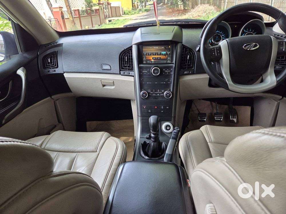 Mahindra Xuv500 2.2 W10, 2015, Diesel