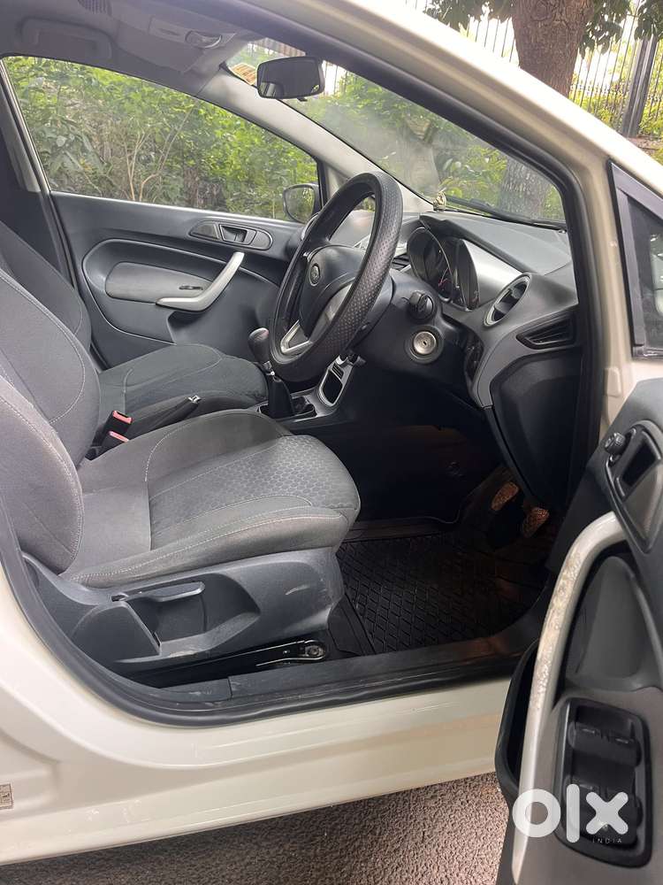 Ford Fiesta Petrol Titanium Plus, 2013, Diesel