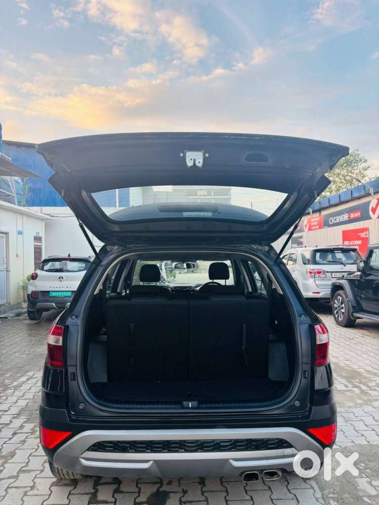 Hyundai Alcazar Prestige 7-seater, 2022, Petrol