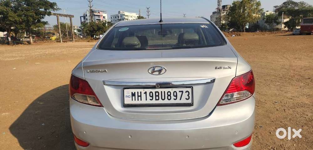 Hyundai Fluidic Verna 2015
