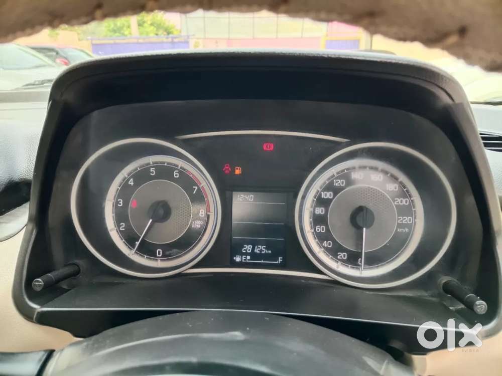 Maruti Suzuki Dzire Vxi Ags, 2021, Petrol