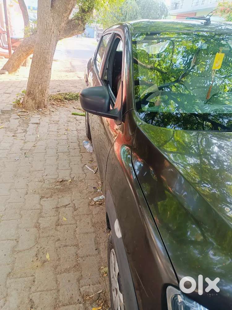 Urgent Sale – Renault Kwid Rxt 2017 (last Model)