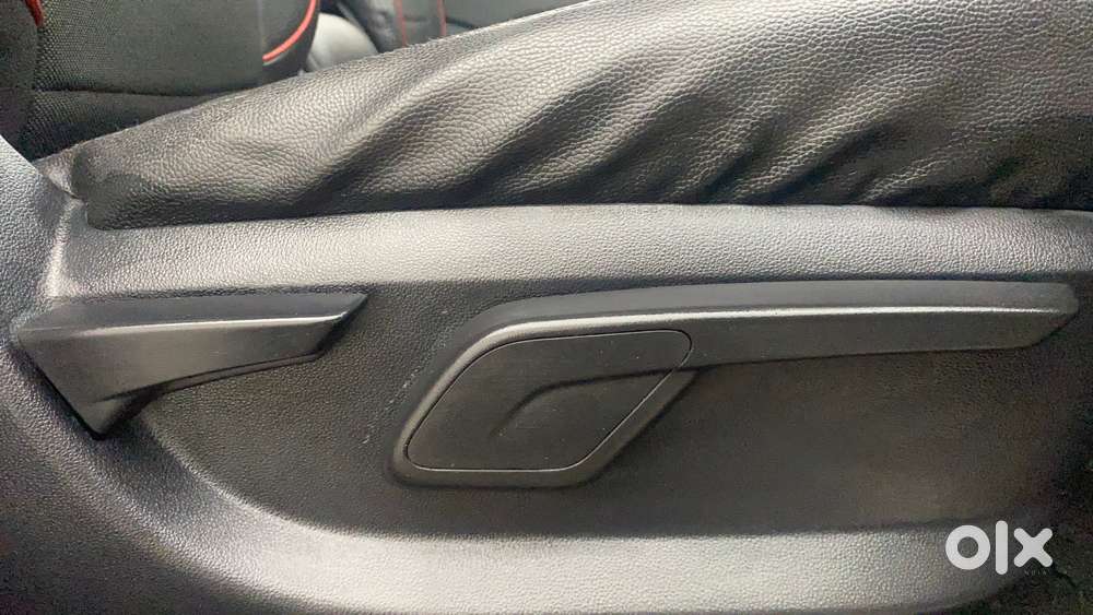 Mahindra Kuv100 Nxt 1.2 K4 Plus Petrol 6 Str, 2018, Petrol