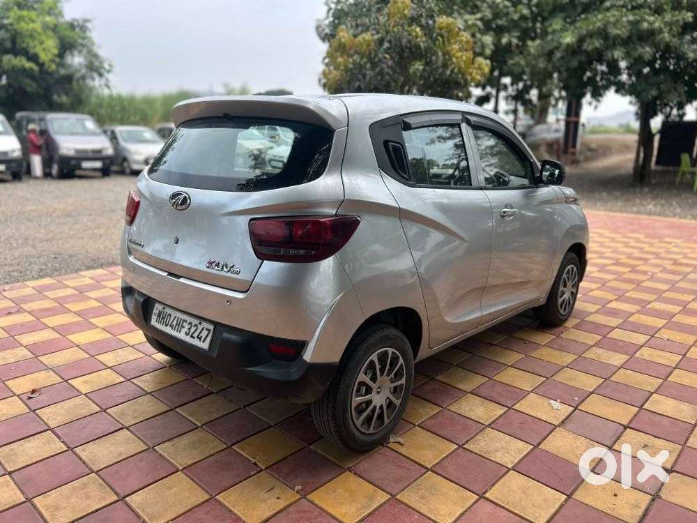Mahindra Kuv 100, 2016, Petrol
