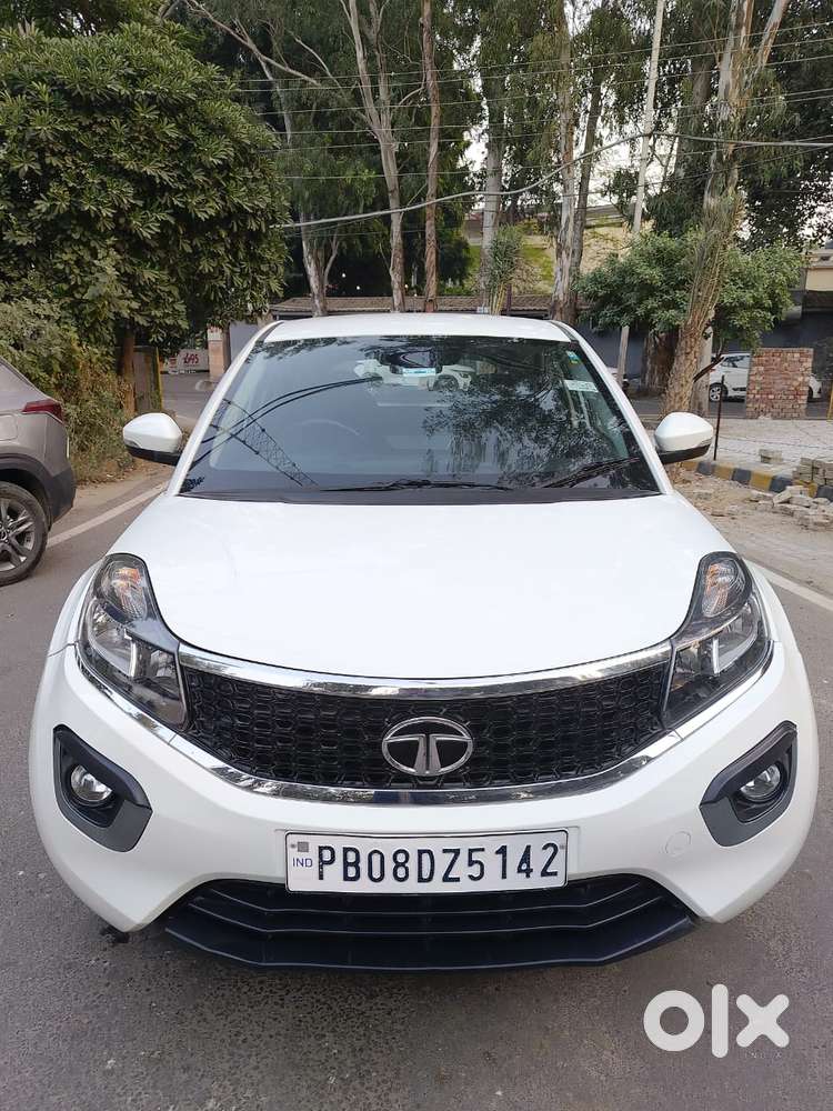 Tata Nexon 1.5 Revotorq Xm (s), 2018, Diesel