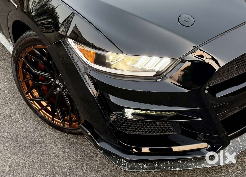 Ford Mustang V8, 2019, Petrol