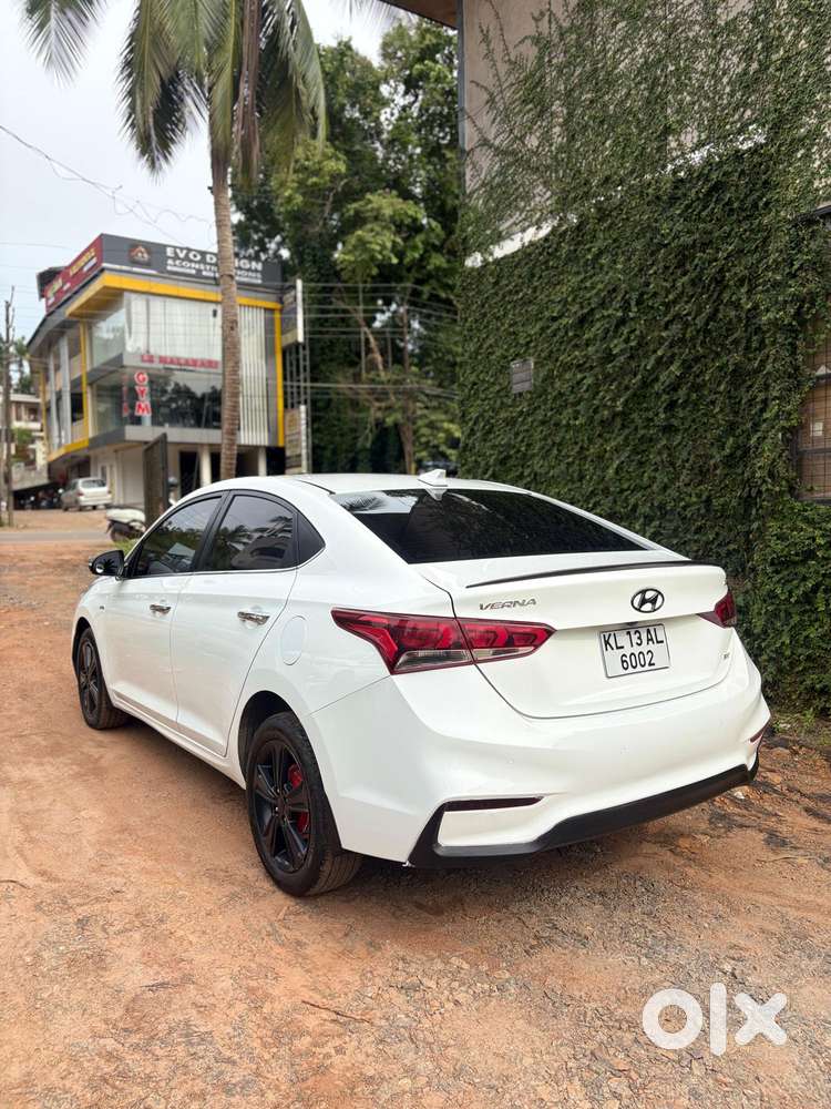 Hyundai Verna 1.6 Sx (o) Crdi At, 2018, Diesel