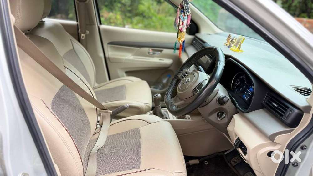 Maruti Suzuki Ertiga 1.5 Vxi, 2022, Petrol