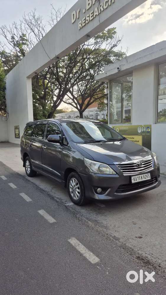 Toyota Innova 2013 Diesel 234500 Km Driven