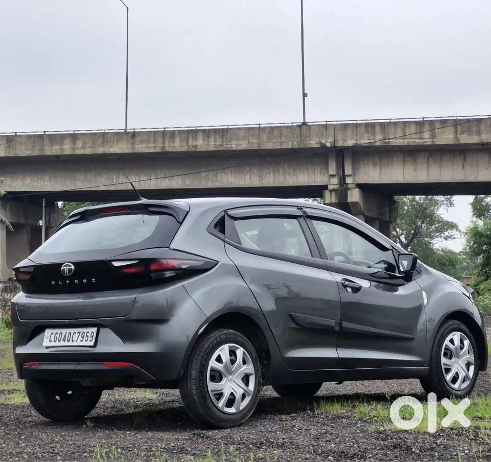 Tata Altroz 1.2 Xm Plus 2025
