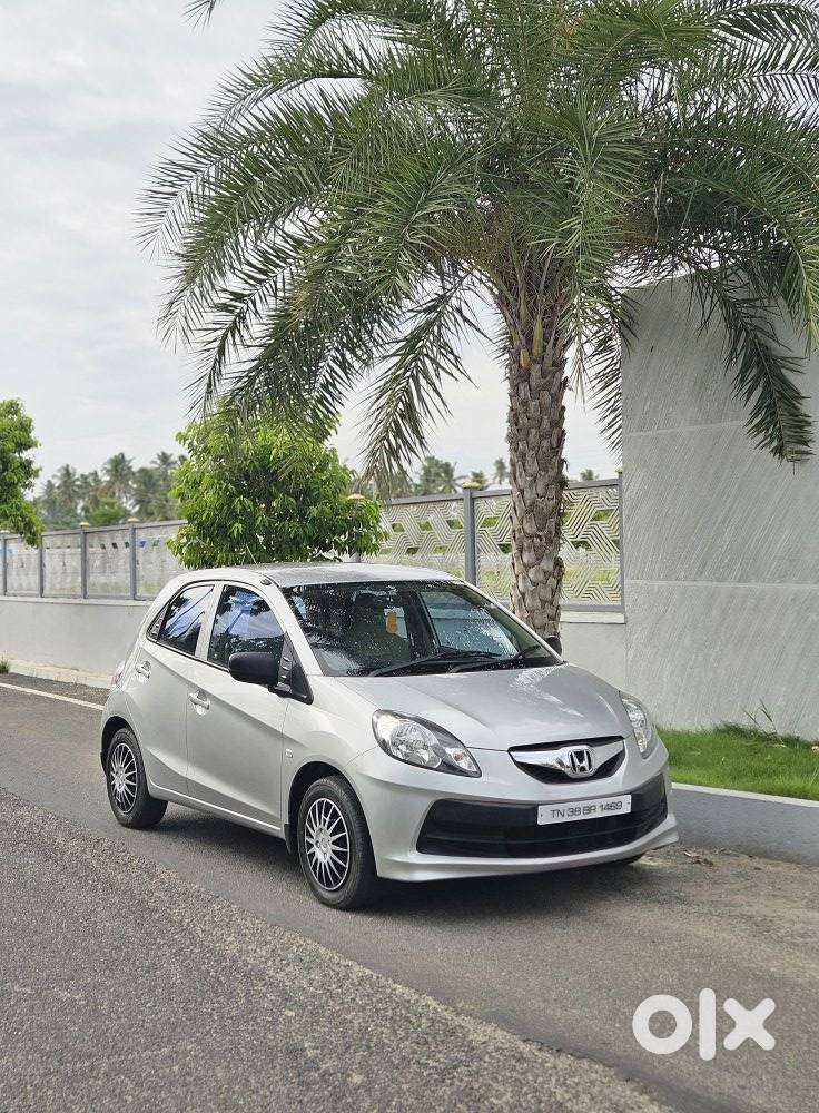 Honda Brio E Mt, 2012, Petrol