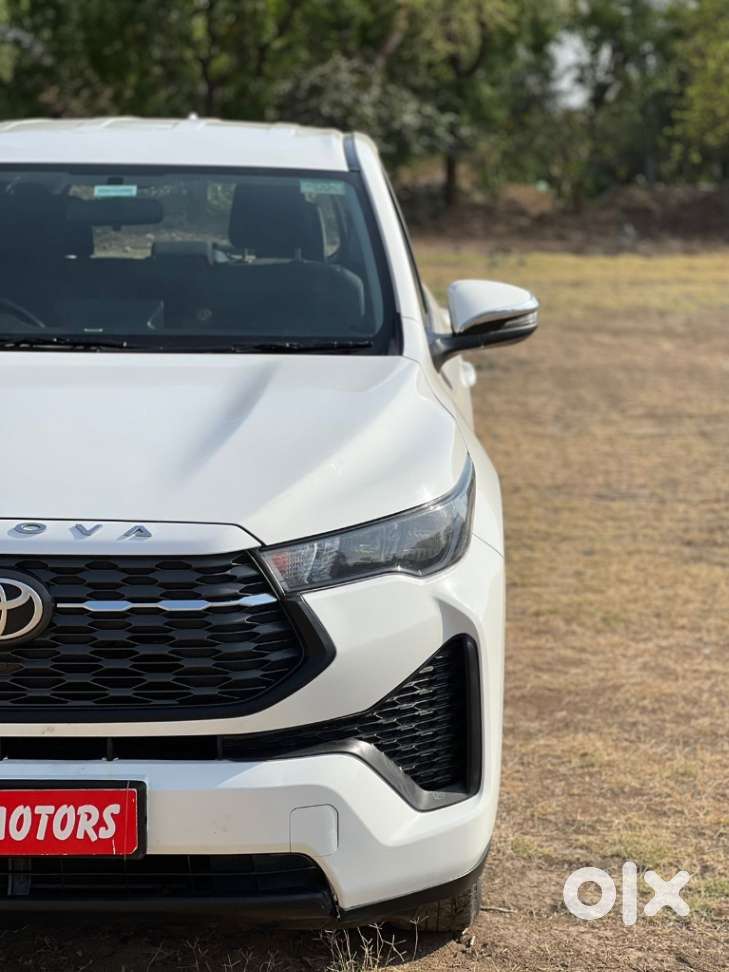 Toyota Innova Hycross 2.0 Gx 8 Str, 2024, Petrol