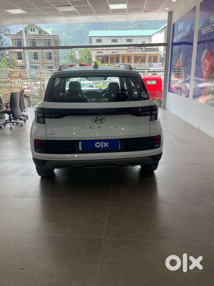 Hyundai Venue Sx Mt, 2022, Petrol