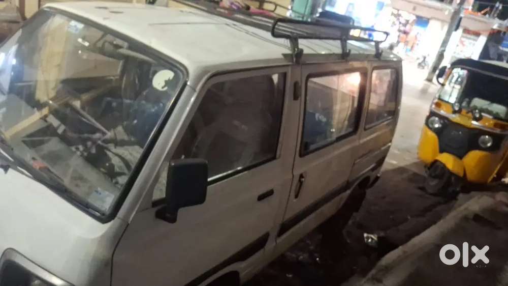 Maruti Suzuki Omni 2001