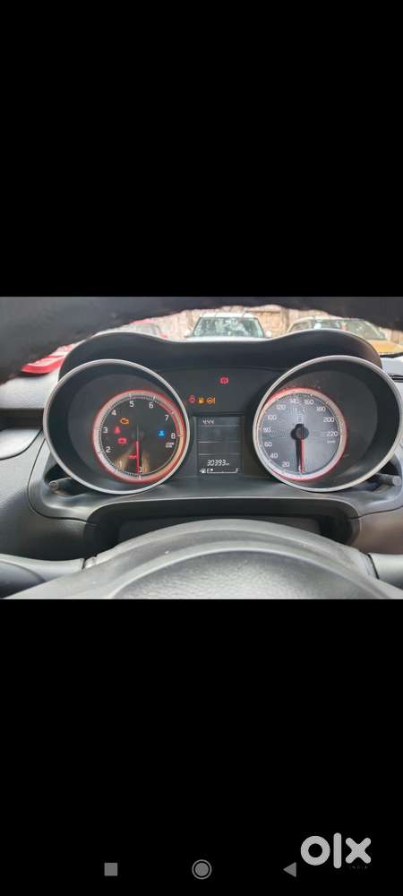 Maruti Suzuki Swift Vxi + Manual, 2022, Petrol