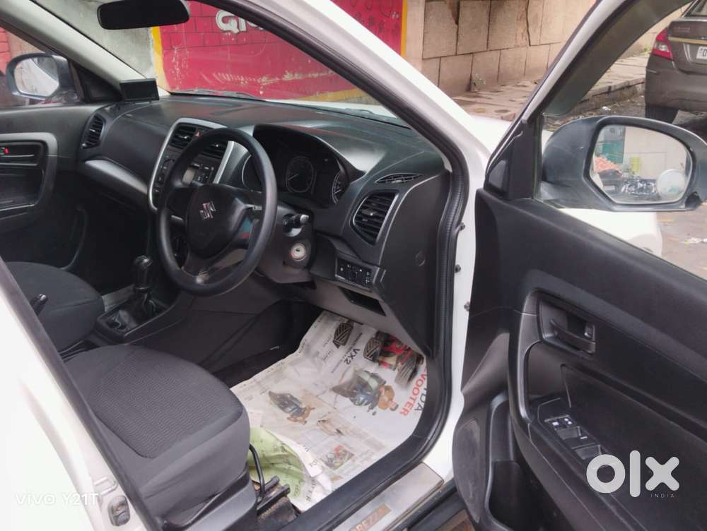 Maruti Suzuki Brezza 1.5 Lxi Smart Hybrid, 2021, Petrol