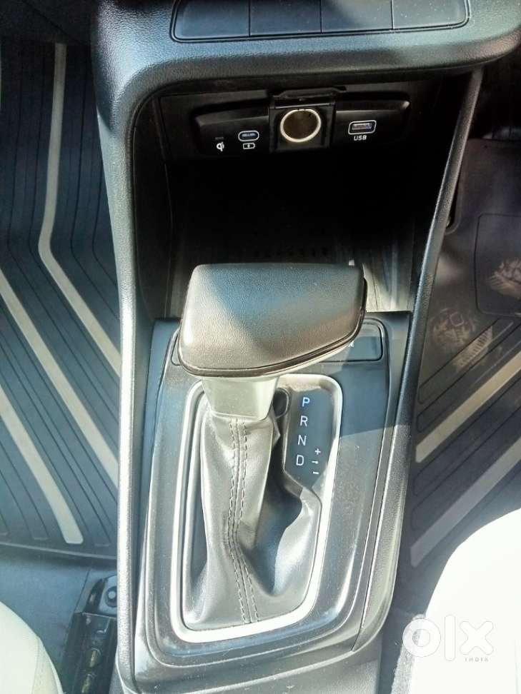 Hyundai Verna Sx 1.5 Petrol Ivt, 2025, Petrol