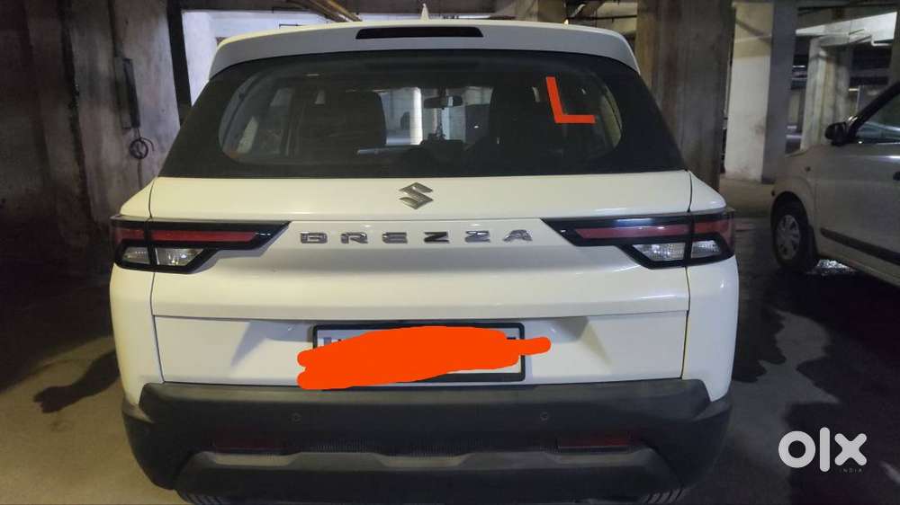 Maruti Suzuki Brezza 2024 Petrol Well Maintained
