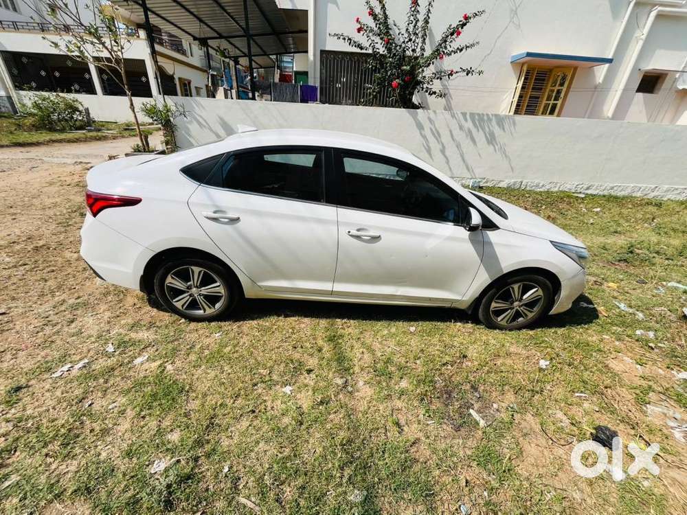 Hyundai Verna 2018 Diesel 122000 Km Driven