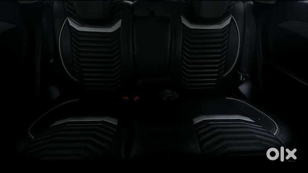 Maruti Suzuki Vitara Brezza 1.5 Zxi Plus Dual Tone, 2022, Petrol