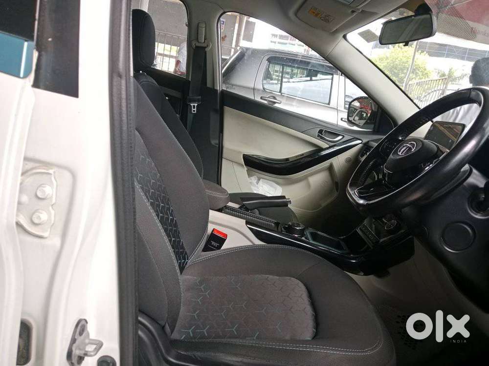 Tata Nexon Ev Xz Plus, 2022, Electric