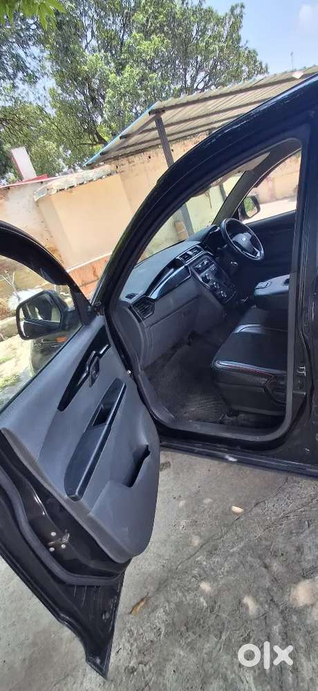 Mahindra Kuv100 Nxt 2018 Petrol 34000 Km Driven