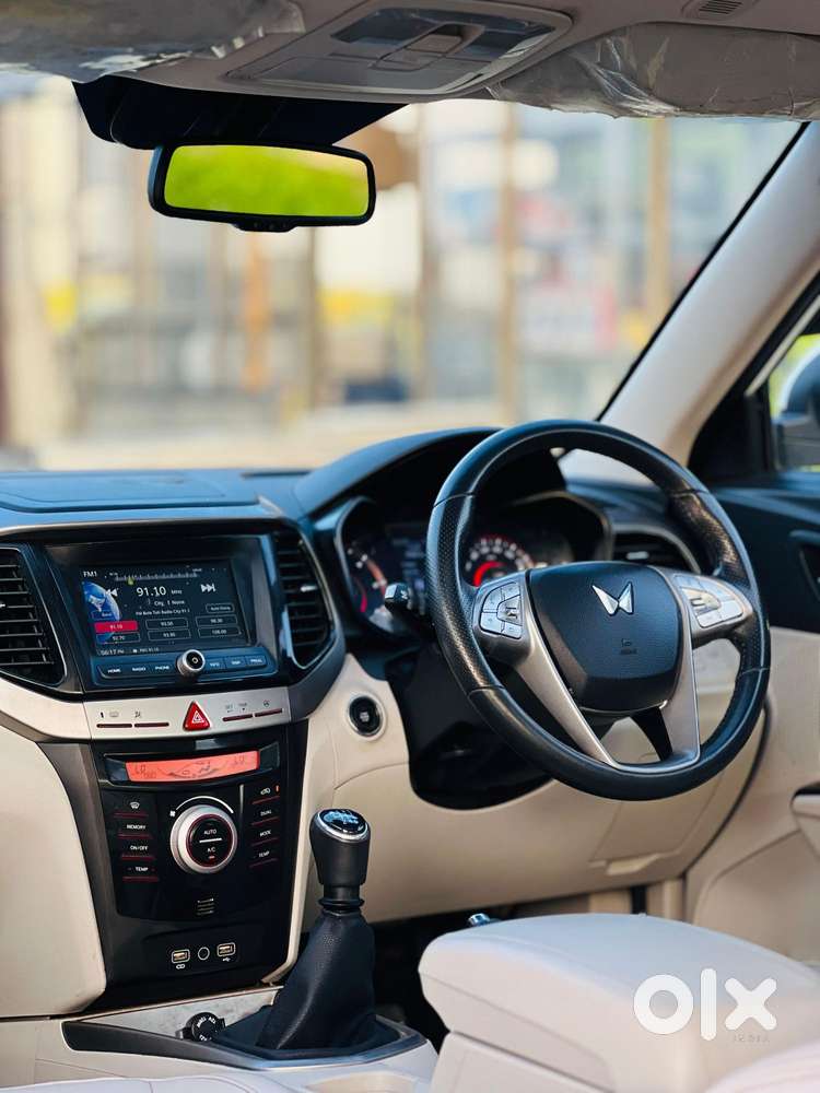 Mahindra Xuv300 W8 Option Diesel, 2024, Diesel