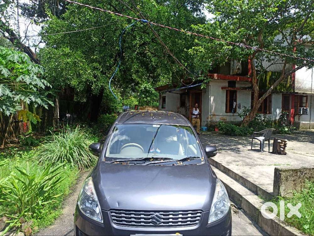 Maruti Suzuki Ertiga Vxi 2013