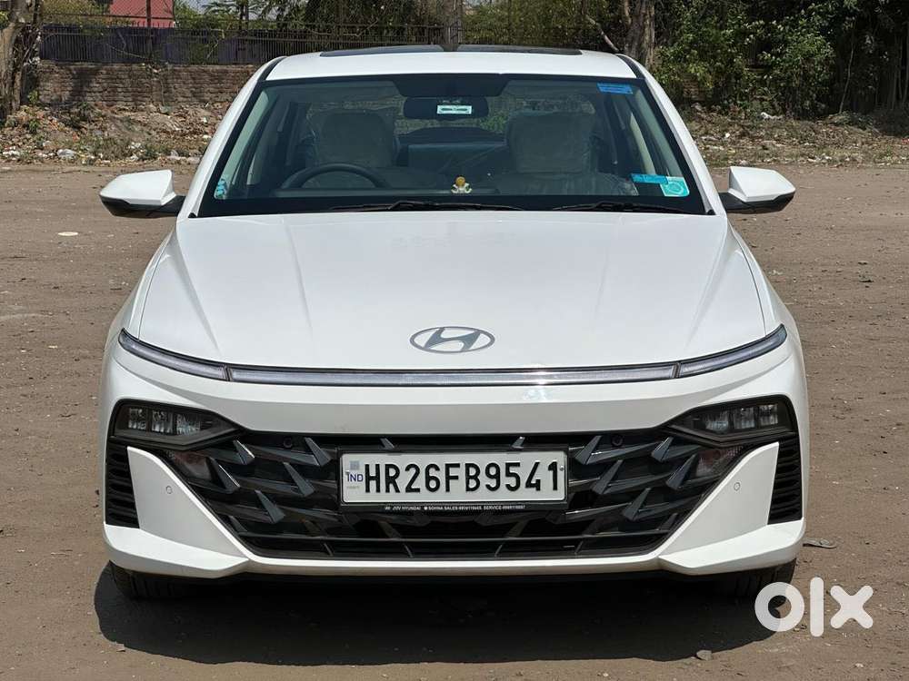 Hyundai Verna 1.5 Sx (o) Vtvt Ivt, 2023, Petrol