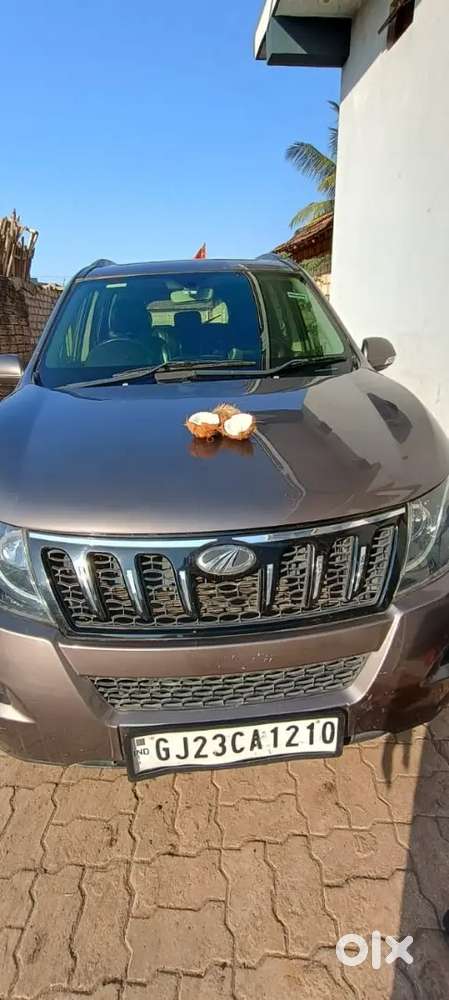 Mahindra Xuv500 2017 Diesel Well Maintained