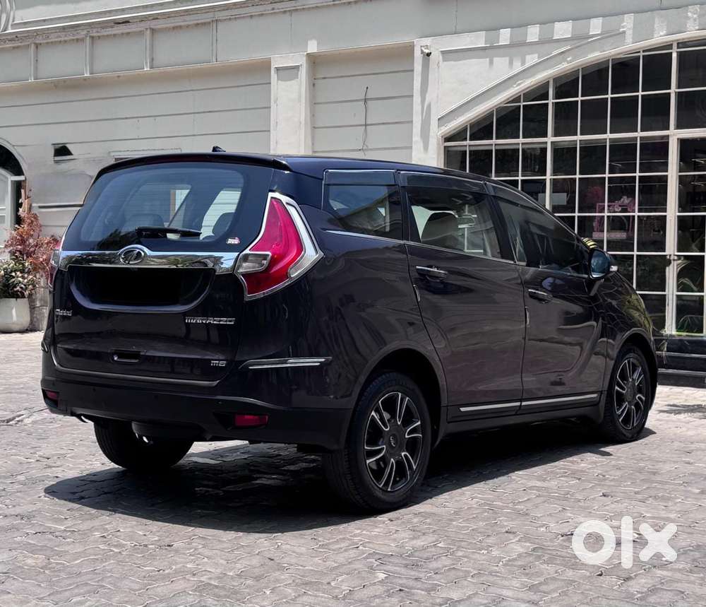 Mahindra Marazzo, 2018, Diesel