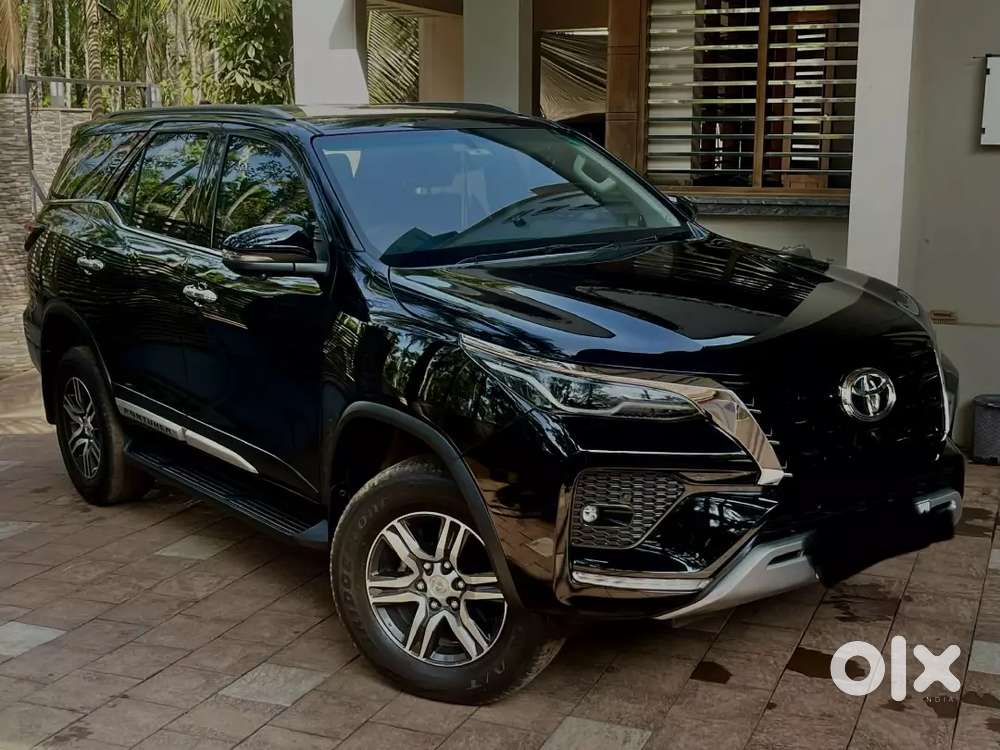Toyota Fortuner 2023 Diesel Well Maintained