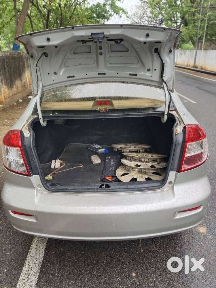 Maruti Suzuki Sx4 2007-2012 Vxi Bsiii, 2010, Petrol