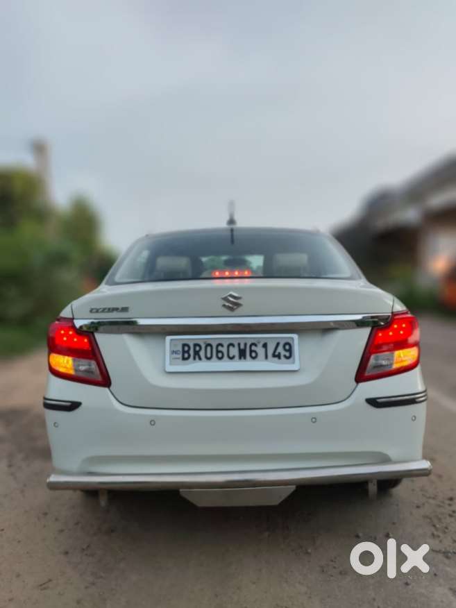 Maruti Suzuki Dzire 1.2 Vxi, 2022, Petrol