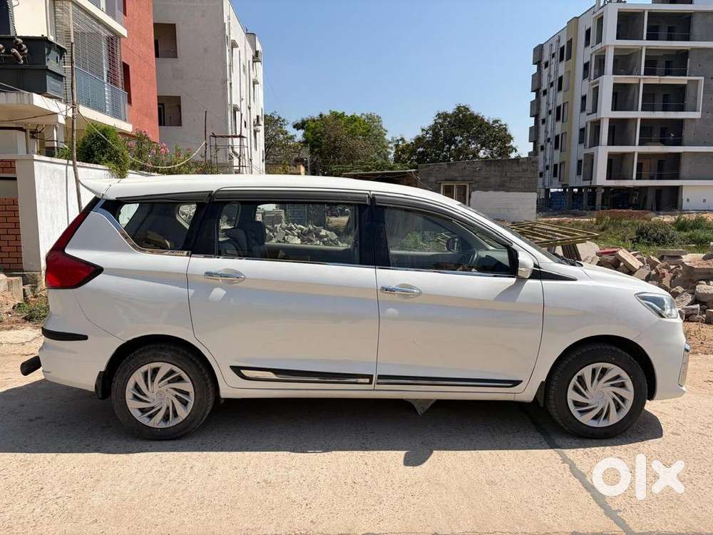 Maruti Suzuki Ertiga 2022 Petrol Well Maintained
