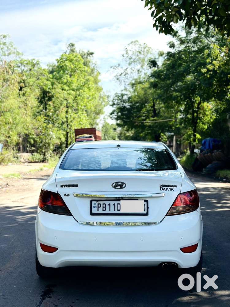 Hyundai Verna 1.6 Sx (o) Crdi, 2012, Diesel