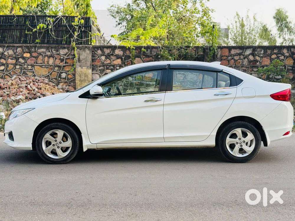 Honda City 2015-2017 I Vtec V, 2016, Petrol