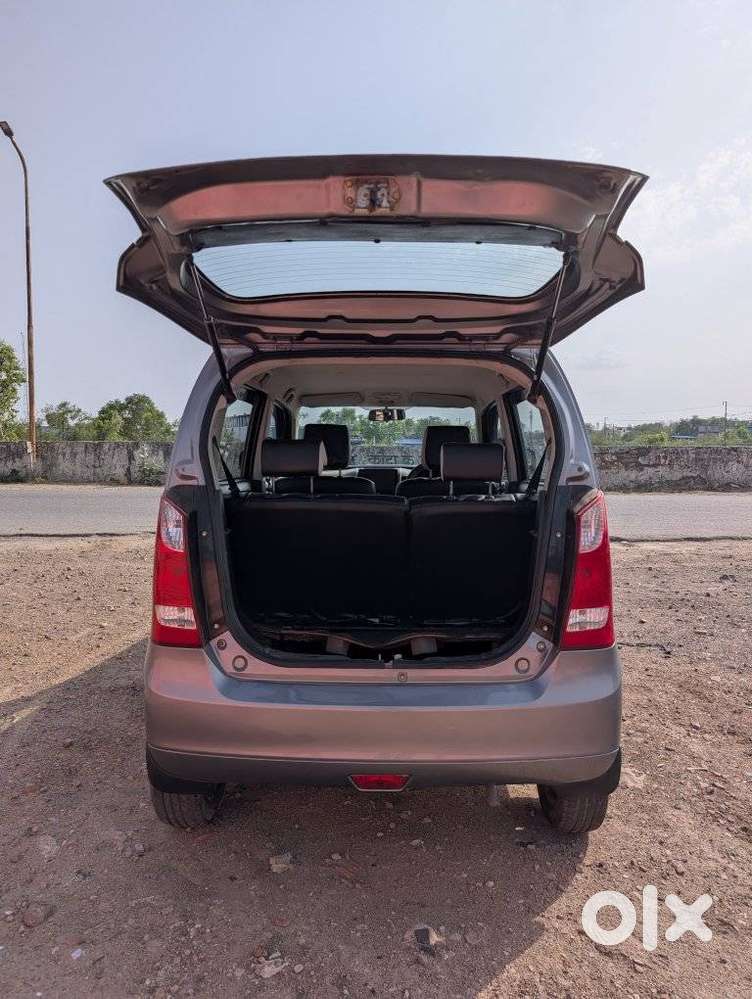 Maruti Suzuki Wagon R Vxi 1.0, 2015, Petrol