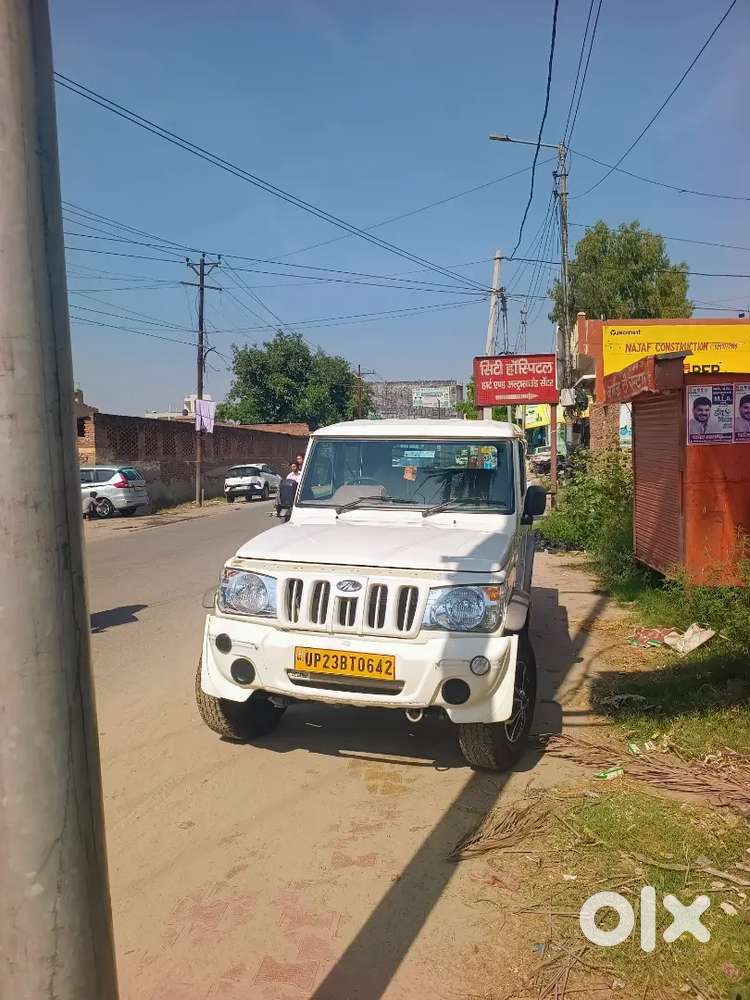 Mahindra Camper