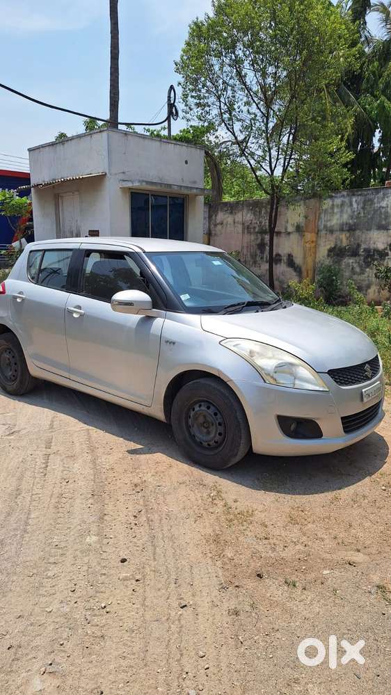Maruti Suzuki Swift, 2012, Petrol