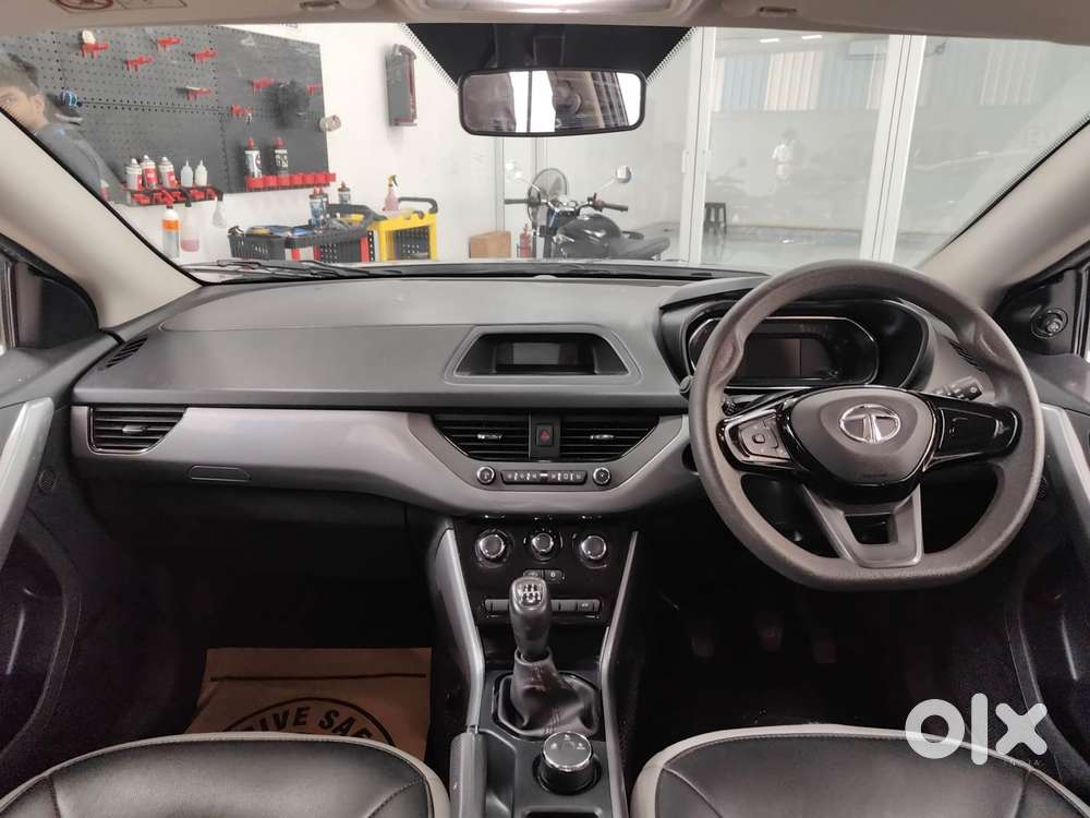 Tata Nexon 1.2 Revotron Xm (s), 2022, Petrol
