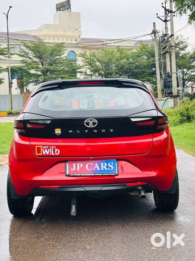 Tata Altroz 1.2 Xe, 2020, Petrol