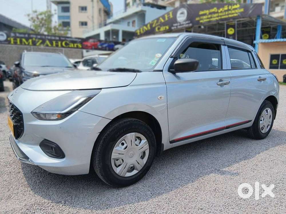 Maruti Suzuki Swift 1.2 Lxi (o), 2024, Petrol