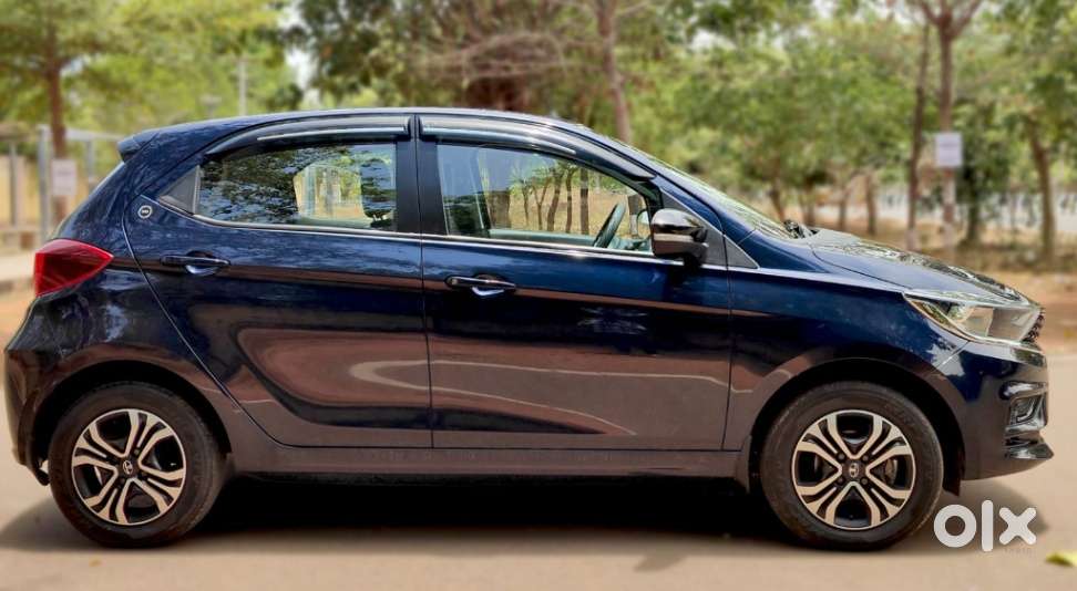 Tata Tiago 1.05 Revotorq Xt, 2023, Petrol