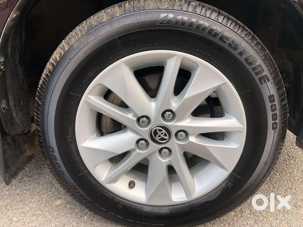 Toyota Innova Crysta 2.4 Gx Limited Edition 7 Str, 2018, Diesel